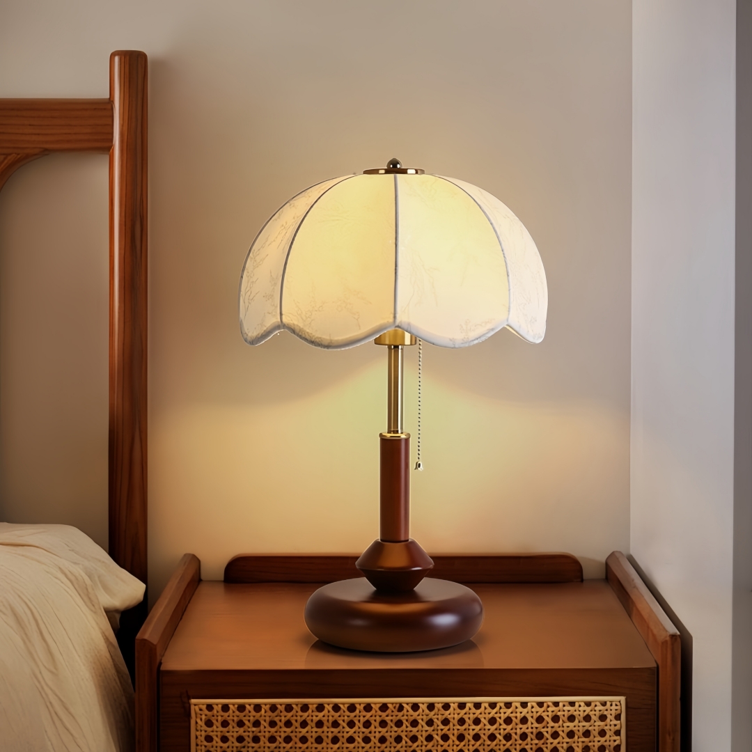 Lighting Decoration In Bedroom - โคมไฟตั้งโต๊ะทรงโดมแบบวินเทจ สำหรับห้องนอน โต๊ะข้างเตียง ห้องทำงาน ทางเข้าบ้าน พร้อมสายดึงแบบเรโทร