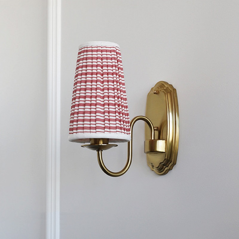โคมไฟติดผนังผ้าสไตล์เรโทร สีบร - Elements Lighting Decor บทวิจารณ์และราคา